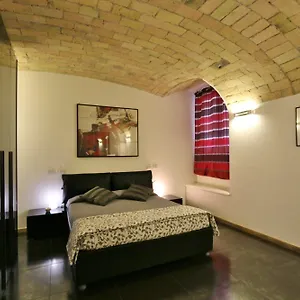 2* Πανσιόν Residenza Adriana
